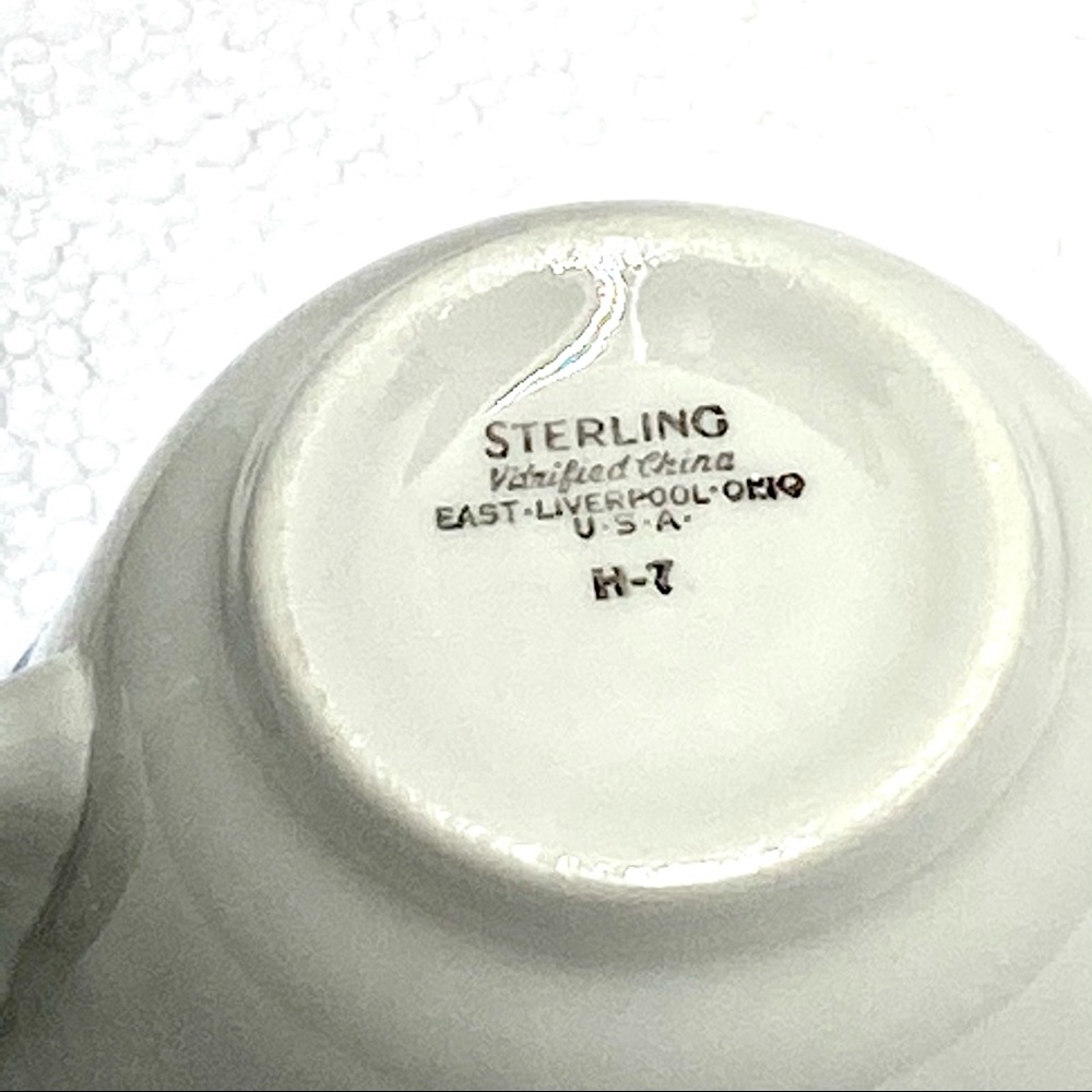Vintage Sterling USA set of four coffee/teacups Marked with H-7 Restaurant Ware - Picture 6 of 9